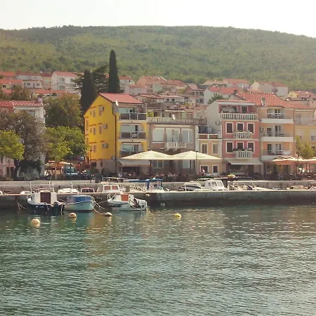 Apartman Mali Marino 1