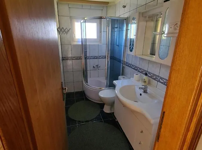 Mali Marino 1 * Selce